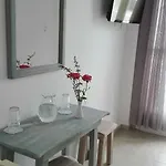 Hotel Londos