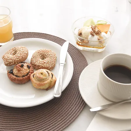 Londos 2* Píszo Livádi