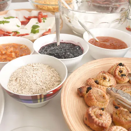 Londos Szálloda Píszo Livádi