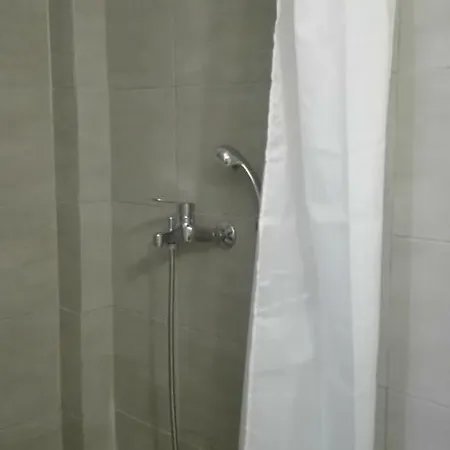 Szálloda Londos Píszo Livádi