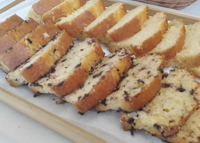 Hotel Londos Piso Livadi