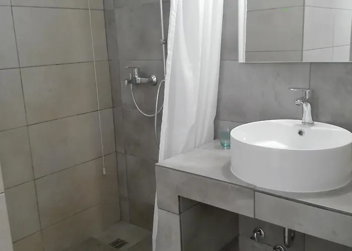 Londos Hotel Piso Livadi